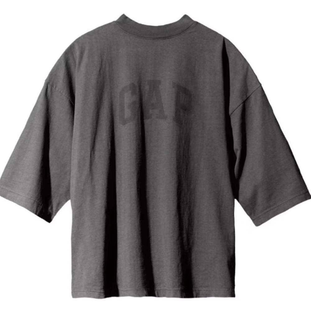 Yeezy Gap Dove 3/4 Sleeve Tee. Dark Grey, Size Medium. oversized. Brand New